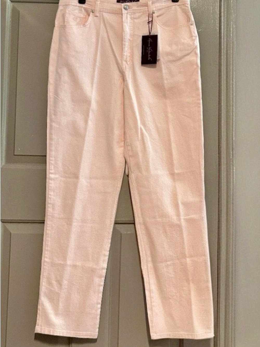 Gloria Vanderbilt Size 16 Long Stretch Straight-Leg Jeans Pink Swan Series NWT